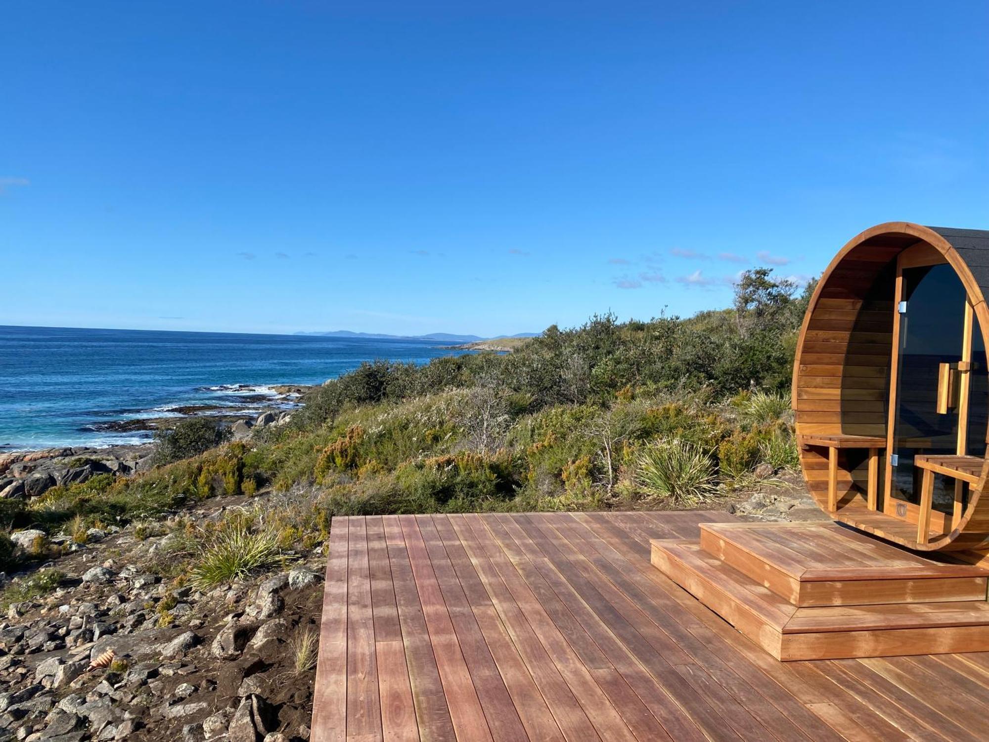 Little Beach Resort Four Mile Creek Eksteriør billede